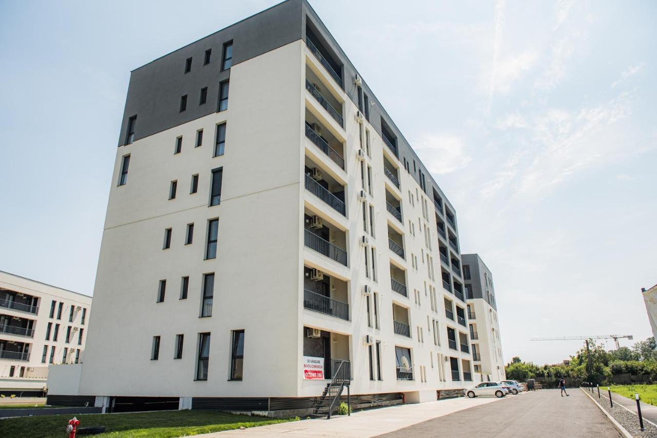 Modern Apartment In Timisoara Bagian luar foto