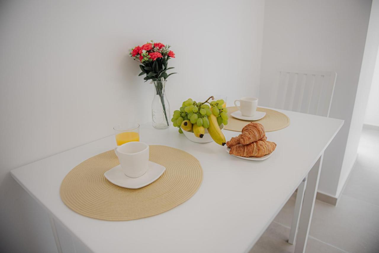 Modern Apartment In Timisoara Bagian luar foto