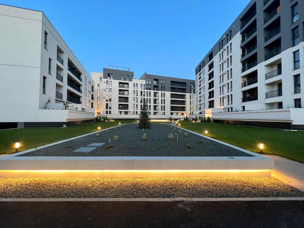 Modern Apartment In Timisoara Bagian luar foto