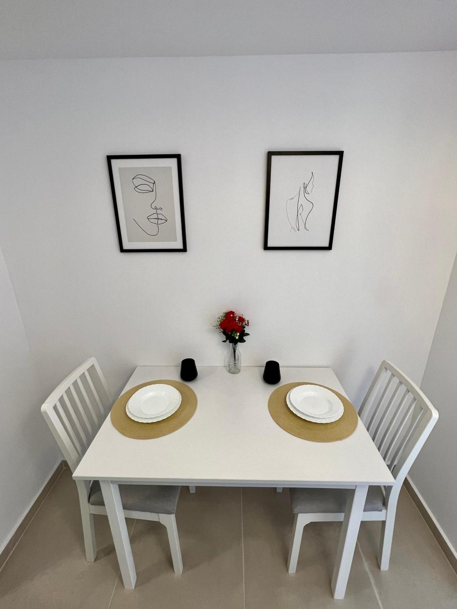 Modern Apartment In Timisoara Bagian luar foto