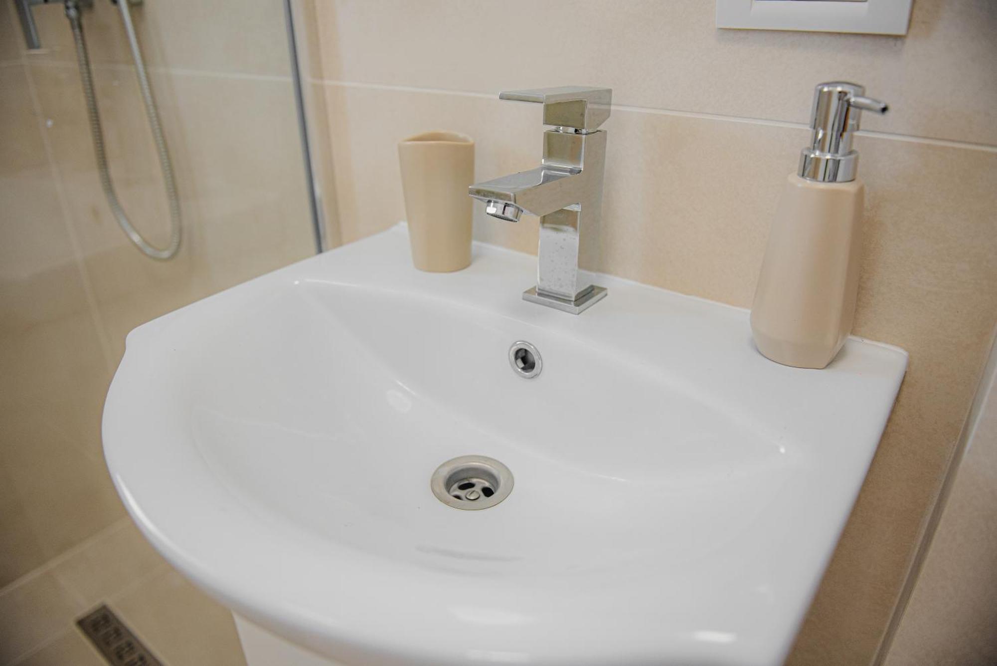 Modern Apartment In Timisoara Bagian luar foto
